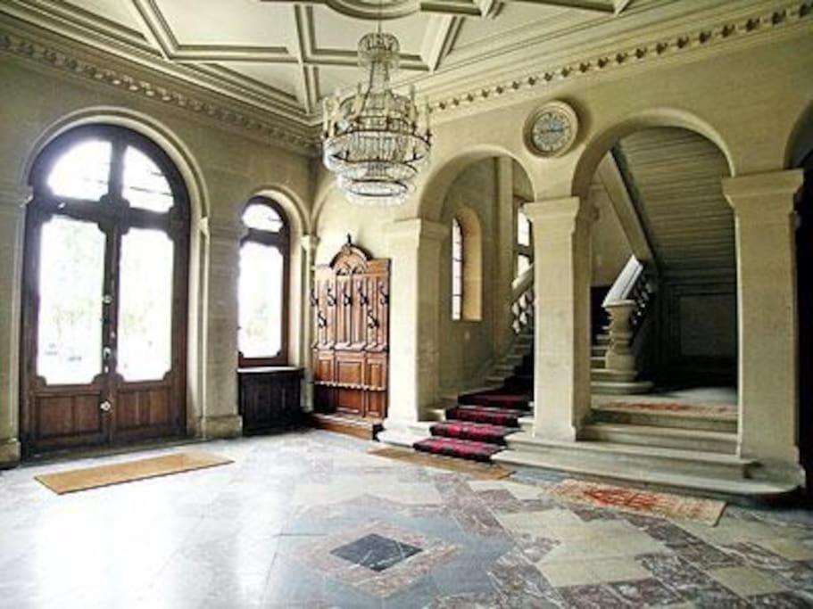Ocquerre Charming Romantic Tower In Chateau Estate מראה חיצוני תמונה